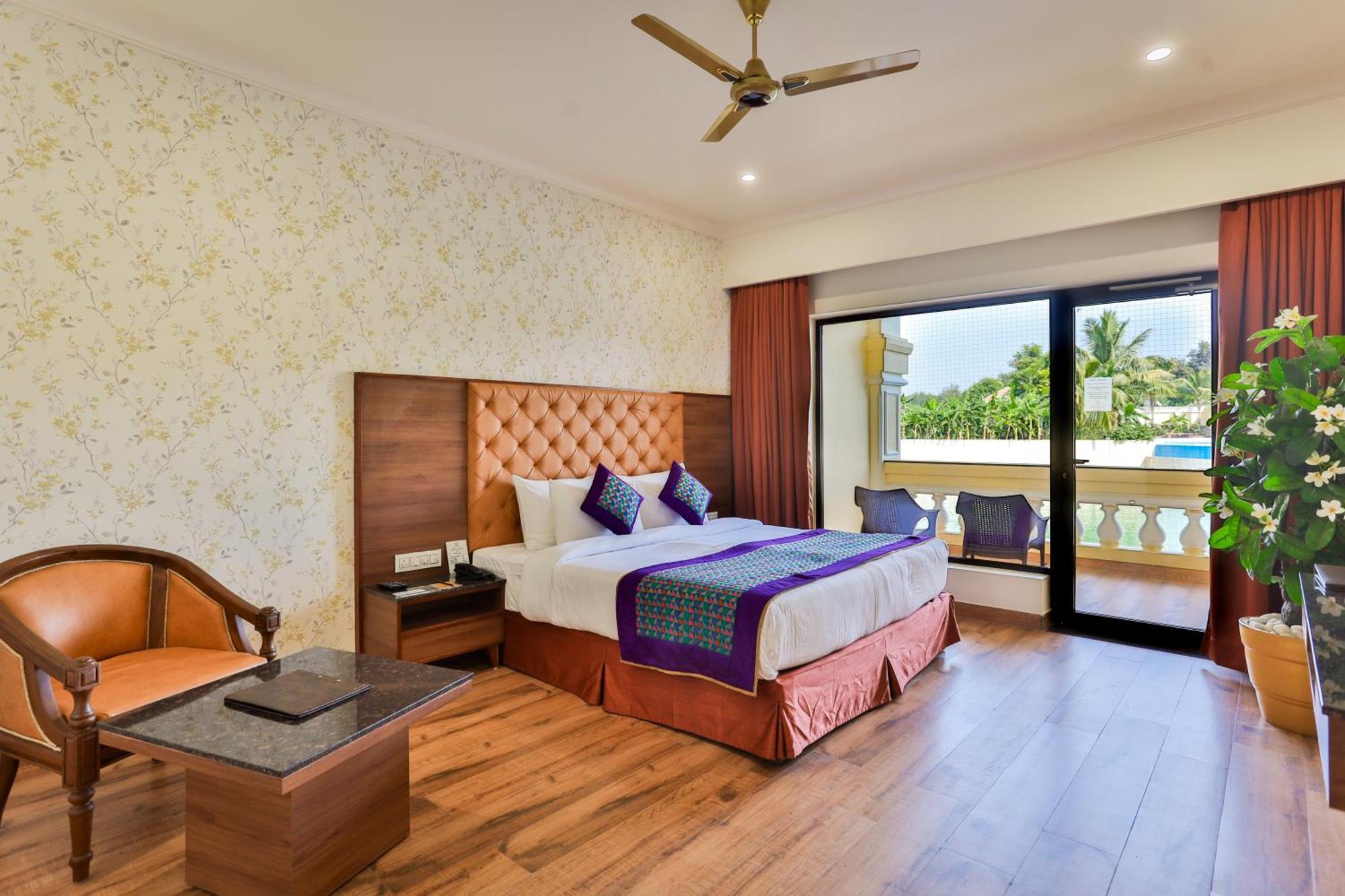 Regency Lagoon Resort Rajkot Luaran gambar