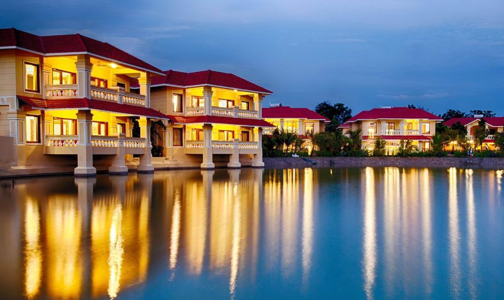 Regency Lagoon Resort Rajkot Luaran gambar