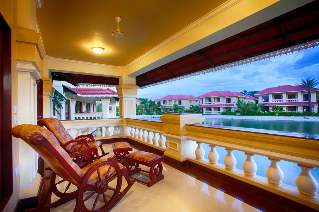 Regency Lagoon Resort Rajkot Bilik gambar