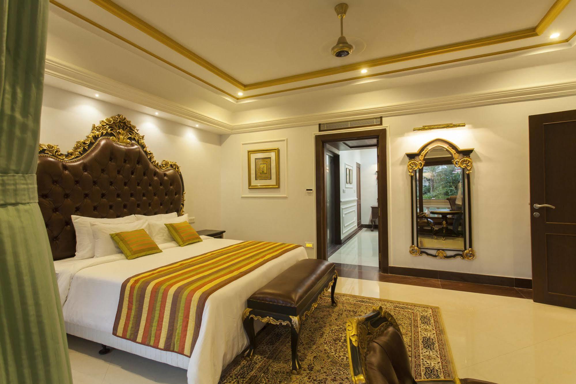 Regency Lagoon Resort Rajkot Luaran gambar